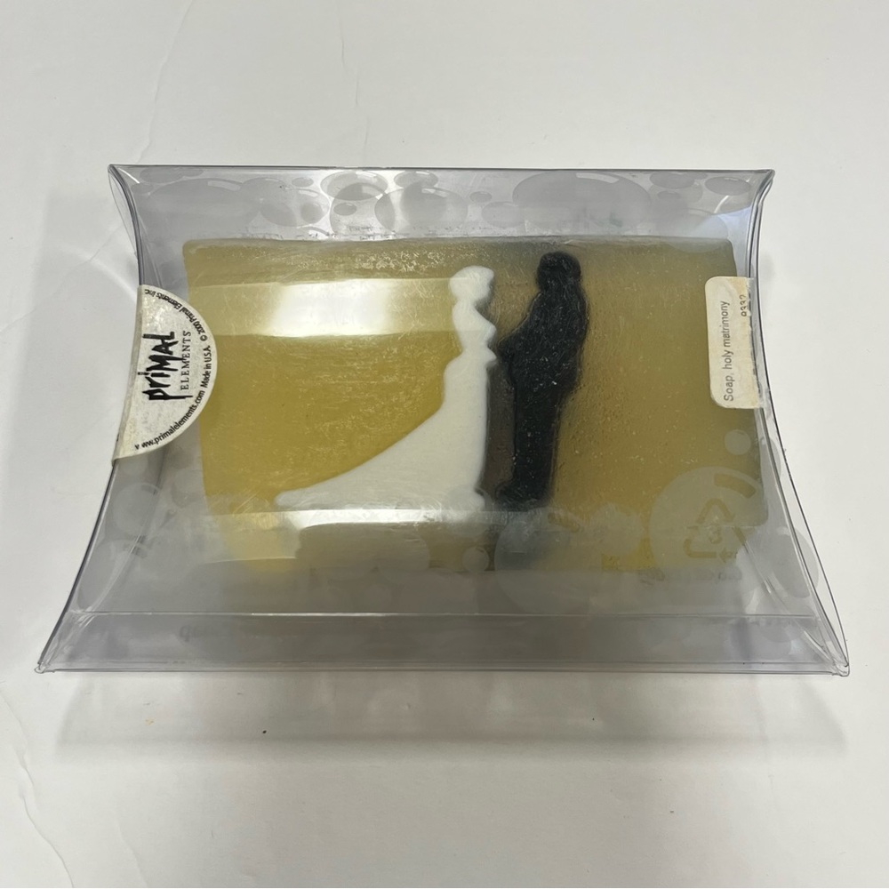 Primal Elements Holy Matrimony 6.8 oz Handmade Vegetable Glycerin Soap Open Box